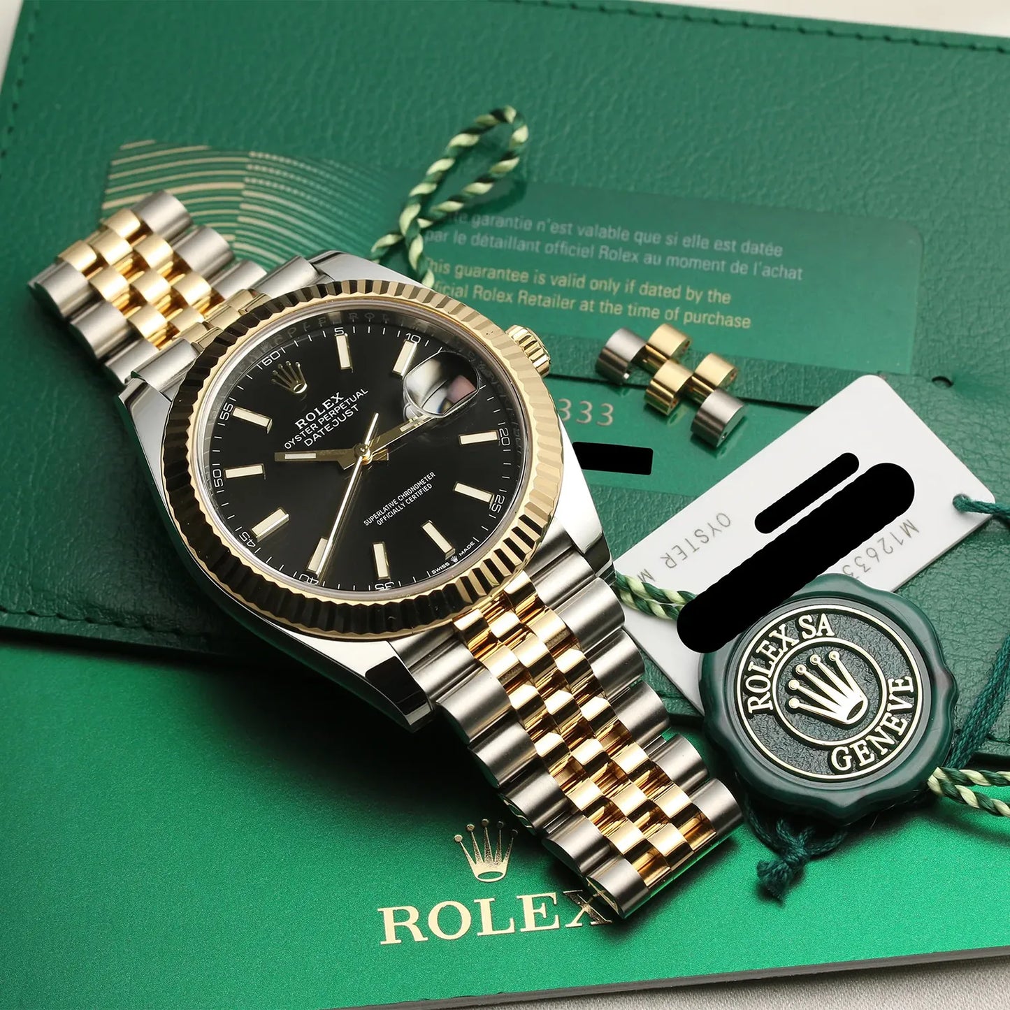 Datejust 41 Two Tone Oystersteel and yellow gold Black Dial 126333-0014