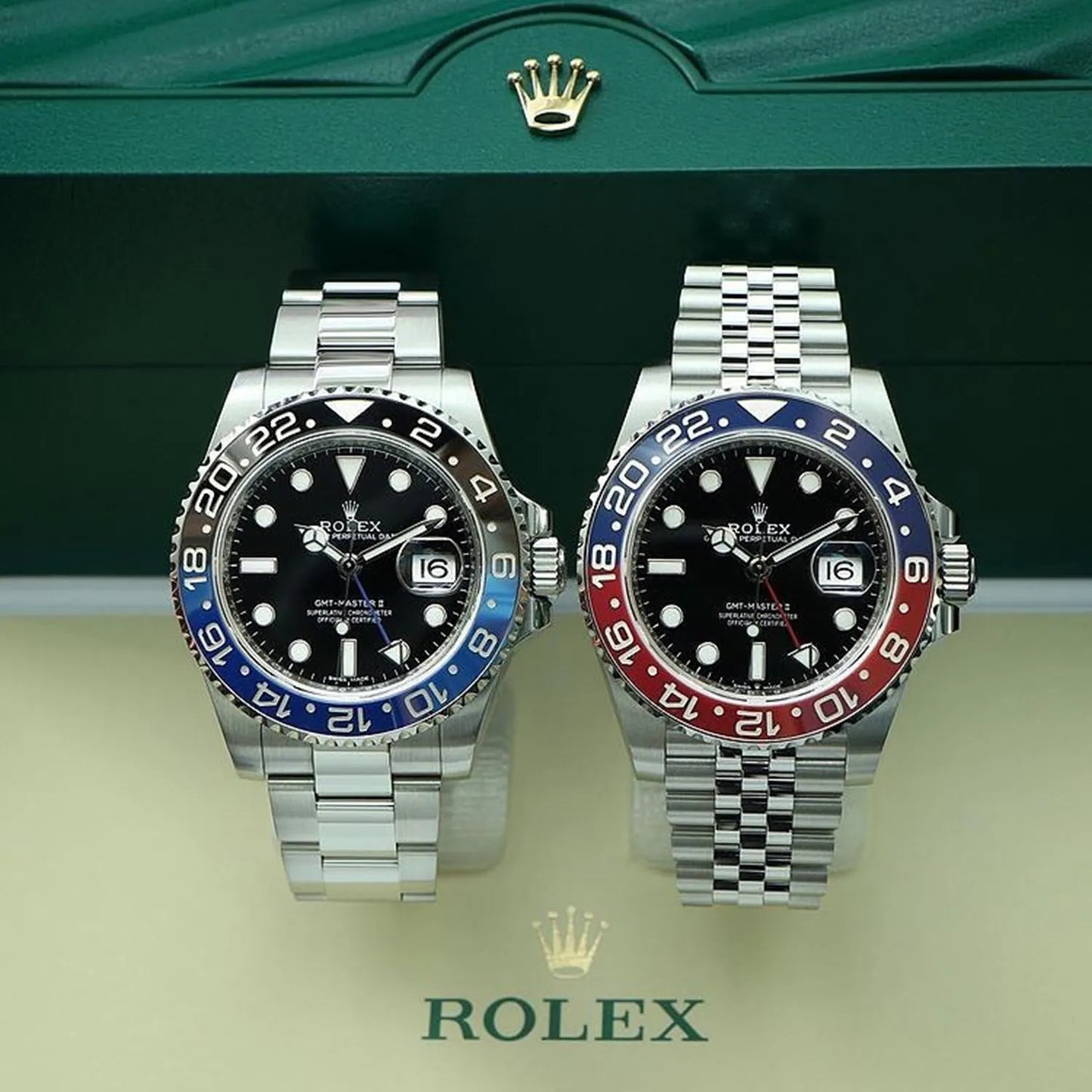 GMT-Master II 40mm Stainless Steel m126710 Series Batman & Pepsi