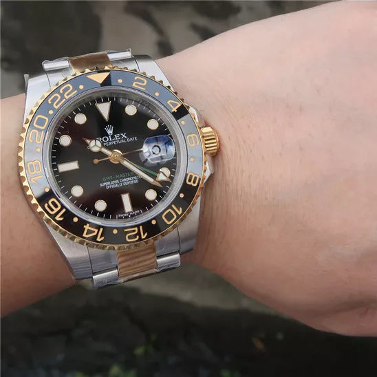 GMT-Master 2 Black Bezel Multicolor Selection 40mm