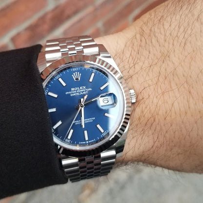 Datejust 41mm Oystersteel and white gold Bright Blue Dial 126334-0002
